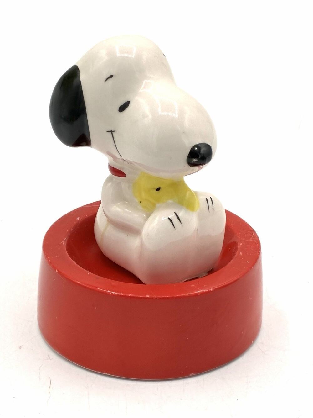 Vintage 1972 Peanuts Snoopy Woodstock Ceramic Figure Red Dish United Feature 3"